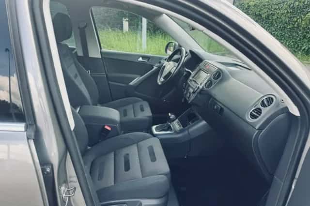 Volkswagen Tiguan (2009) thumbnail 3