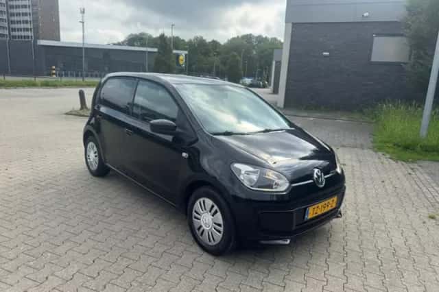 Volkswagen Up! (2014) thumbnail 1