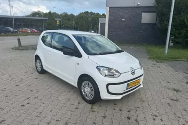Volkswagen Up! (2014) thumbnail 1