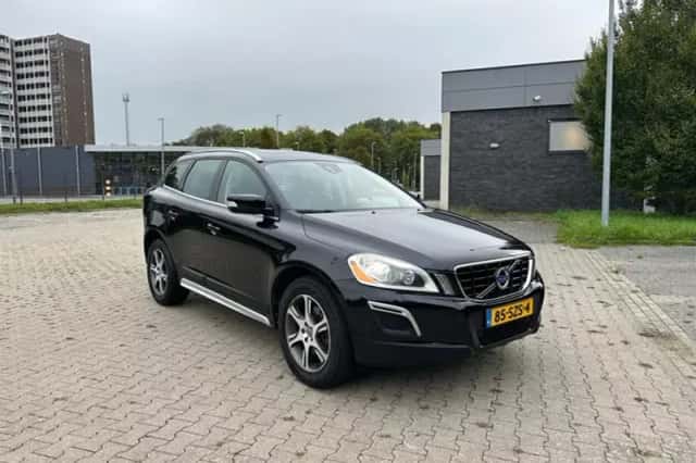 Volvo XC60 (2012) thumbnail 1
