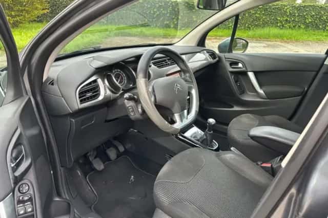 Citroën C3 (2011) thumbnail 2