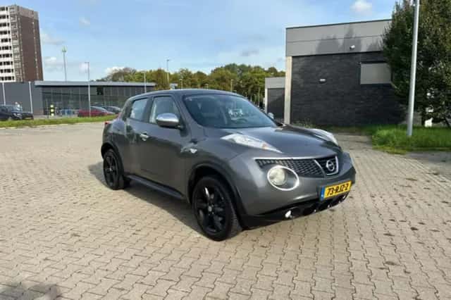 Nissan Juke (2011) thumbnail 1