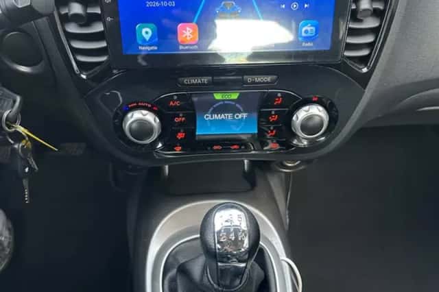 Nissan Juke (2011) thumbnail 5
