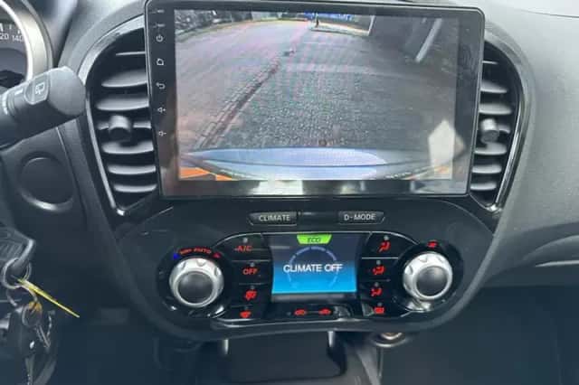 Nissan Juke (2011) thumbnail 6
