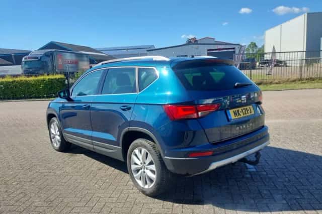 SEAT Ateca (2017) thumbnail 2