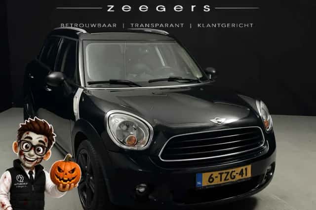 MINI Countryman (2011) thumbnail 1