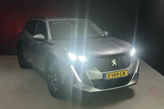 Peugeot 2008 (2020) thumbnail 5