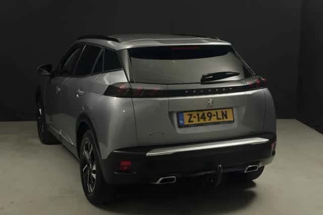 Peugeot 2008 (2020) thumbnail 6