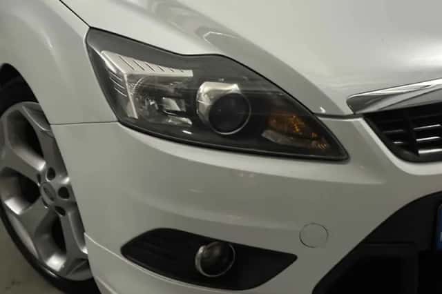Ford Focus (2009) thumbnail 6