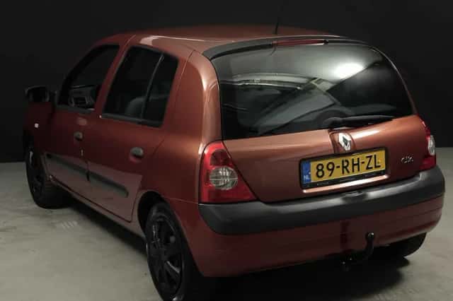 Renault Clio (2005) thumbnail 5