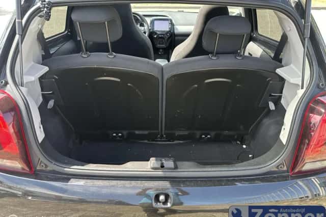 Peugeot 108 (2014) thumbnail 6