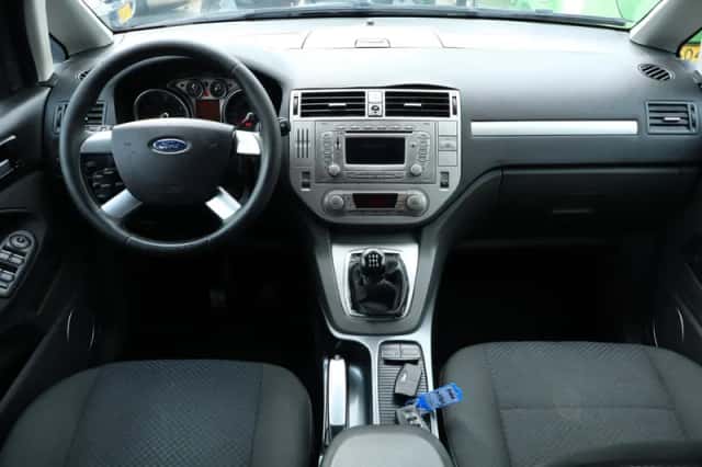 Ford C-Max (2010) thumbnail 3