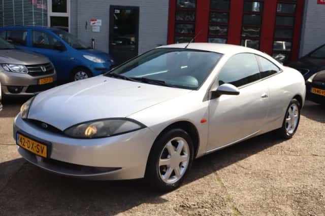 Ford Cougar (2000) thumbnail 1