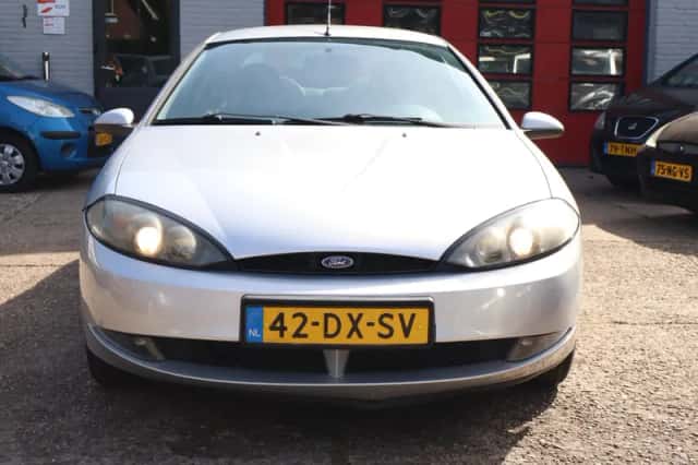 Ford Cougar (2000) thumbnail 2