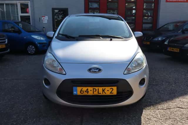 Ford Ka (2011) thumbnail 2