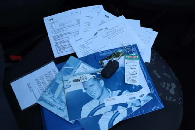 Ford Ka (2011) thumbnail 6