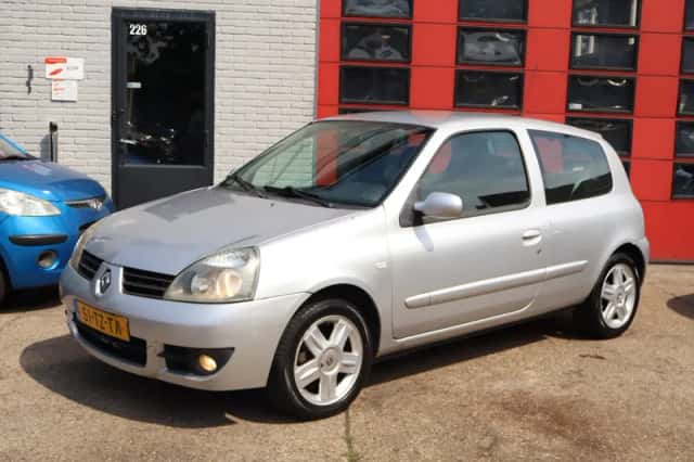 Renault Clio (2007) thumbnail 1