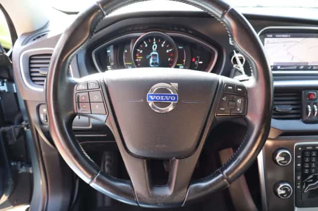 Volvo V40 (2014) thumbnail 6