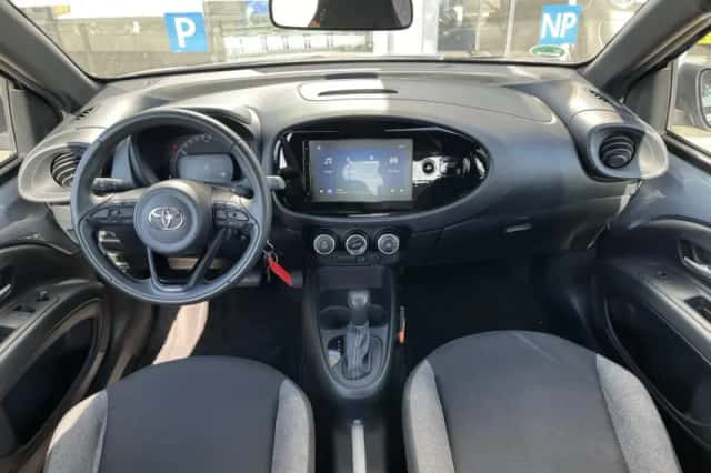 Toyota Aygo X (2024) thumbnail 2