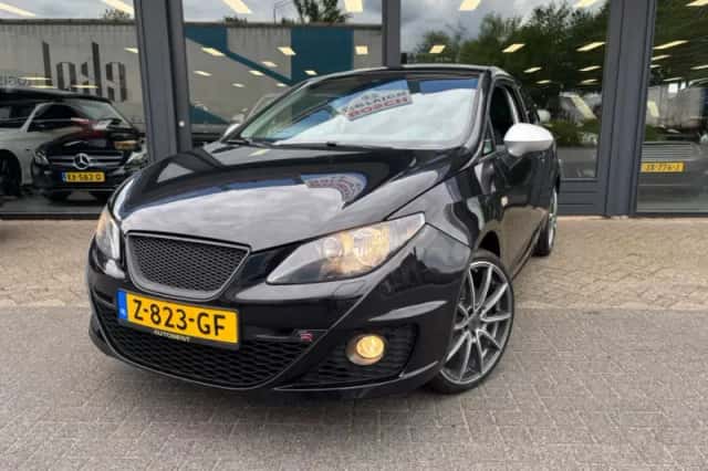 SEAT Ibiza (2012) thumbnail 1