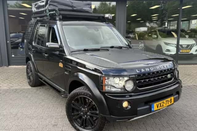 Land Rover Discovery (2009) thumbnail 6