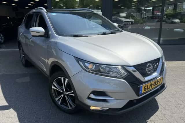 Nissan Qashqai (2018) thumbnail 5