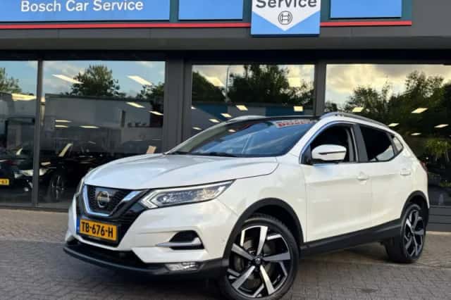 Nissan Qashqai (2018) thumbnail 2