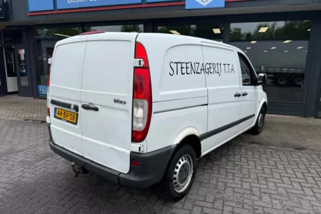 Mercedes-Benz Vito (2006) thumbnail 4