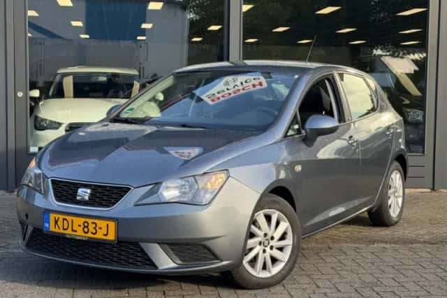 SEAT Ibiza (2017) thumbnail 5