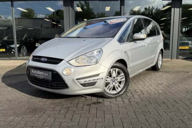 Ford S-Max (2010) thumbnail 1