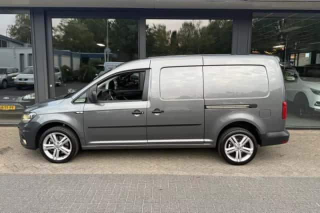 Volkswagen Caddy (2015) thumbnail 5