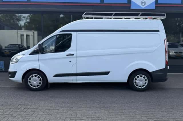Ford Transit Custom (2016) thumbnail 4