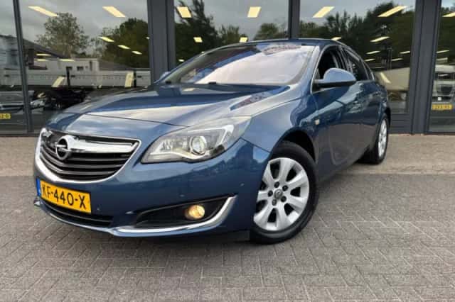 Opel Insignia (2016) thumbnail 2