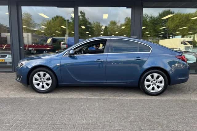 Opel Insignia (2016) thumbnail 5