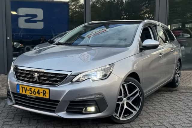 Peugeot 308 (2018) thumbnail 3