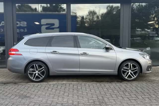 Peugeot 308 (2018) thumbnail 6