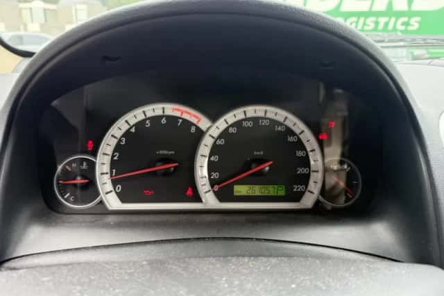 Chevrolet Captiva (2008) thumbnail 6