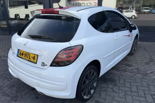 Peugeot 207 (2009) thumbnail 6