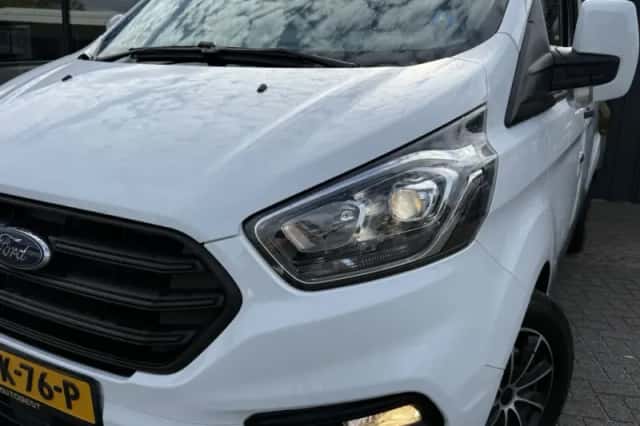 Ford Transit Custom (2019) thumbnail 2