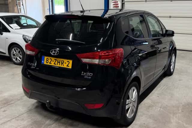 Hyundai ix20 (2012) thumbnail 2