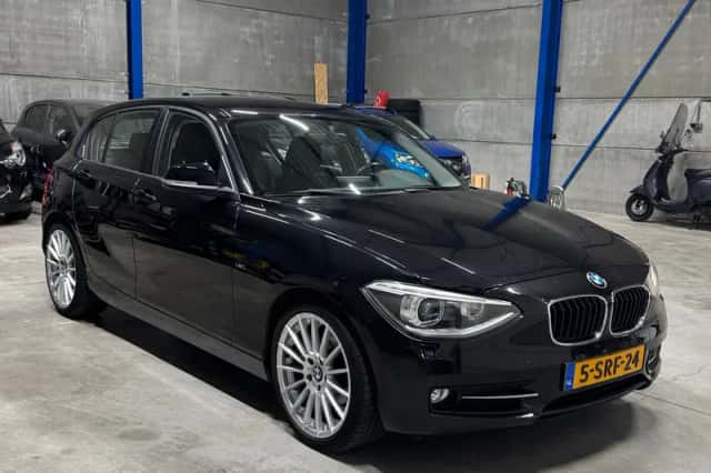 BMW 1-Serie (2013) thumbnail 1