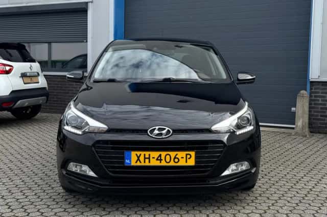 Hyundai i20 (2019) thumbnail 4