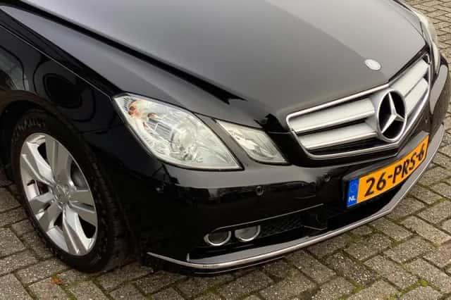 Mercedes-Benz E-Klasse (2011) thumbnail 6