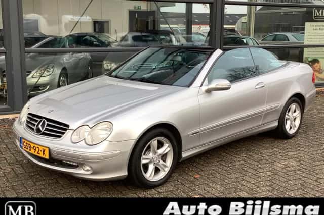 Mercedes-Benz CLK-Klasse (2004) thumbnail 1
