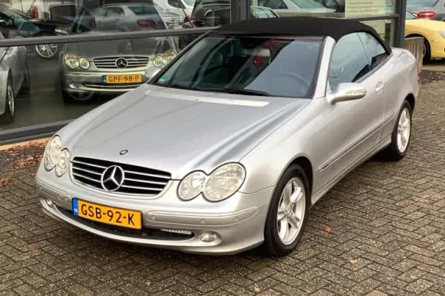 Mercedes-Benz CLK-Klasse (2004) thumbnail 5
