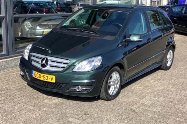 Mercedes-Benz B-Klasse (2010) thumbnail 2
