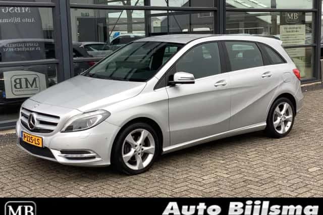 Mercedes-Benz B-Klasse (2012) thumbnail 1