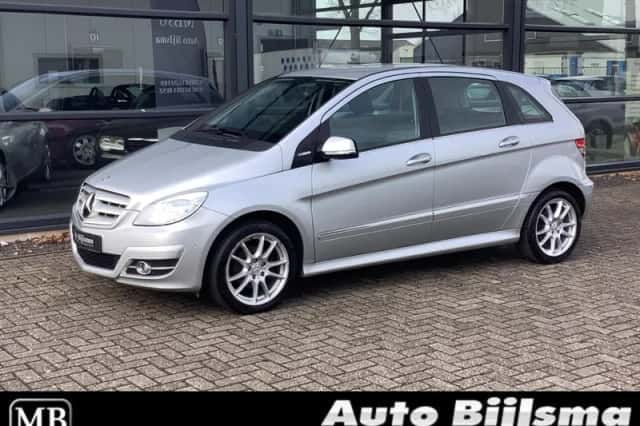 Mercedes-Benz B-Klasse (2011) thumbnail 1