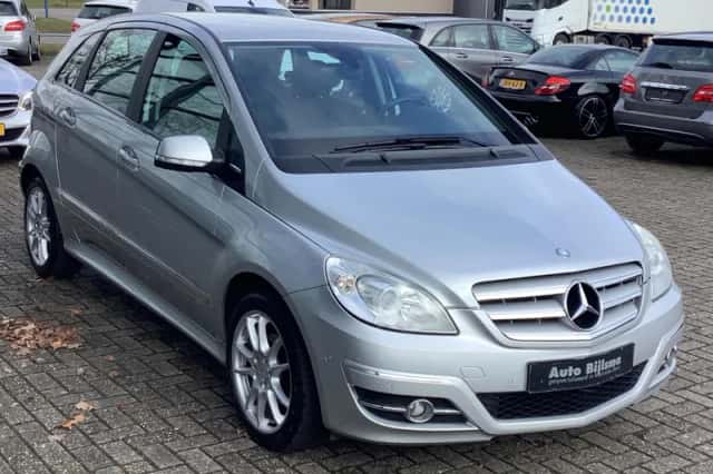 Mercedes-Benz B-Klasse (2011) thumbnail 4
