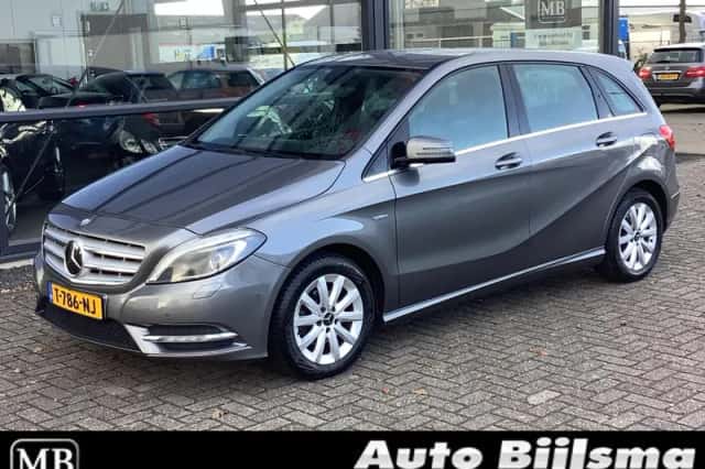 Mercedes-Benz B-Klasse (2011) thumbnail 1